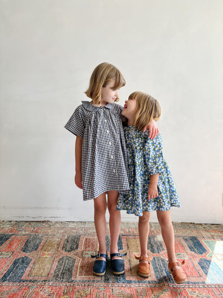 【M】Cinnamon Picnic Dress Red Dress Shoppe Boutique: Retro Vintage Clothing
