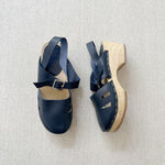 maryjane clogs in navy blue leather