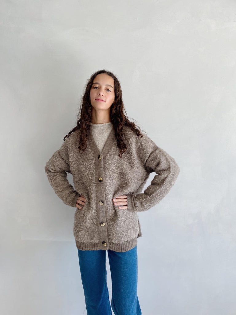 sherpa cardigan in granite – mabo