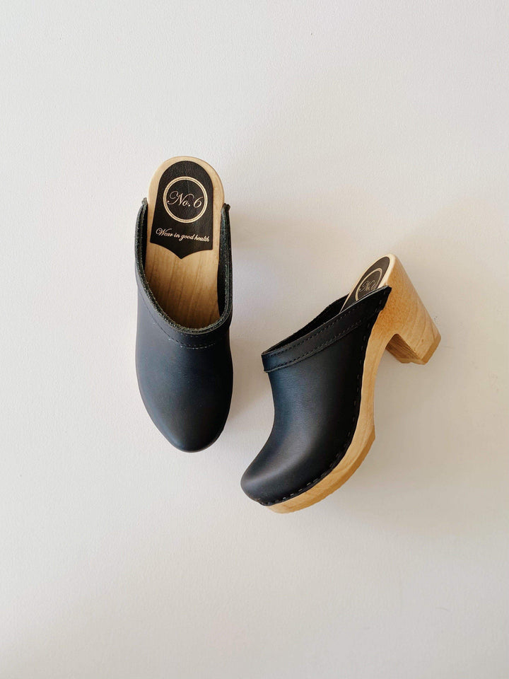 No 7 clogs fashion